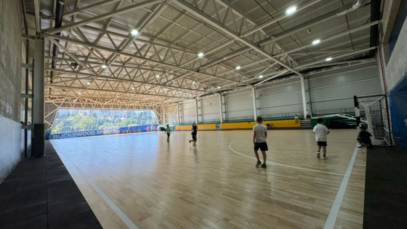 ბაქსვუდი დარბაზი - გელოვანი